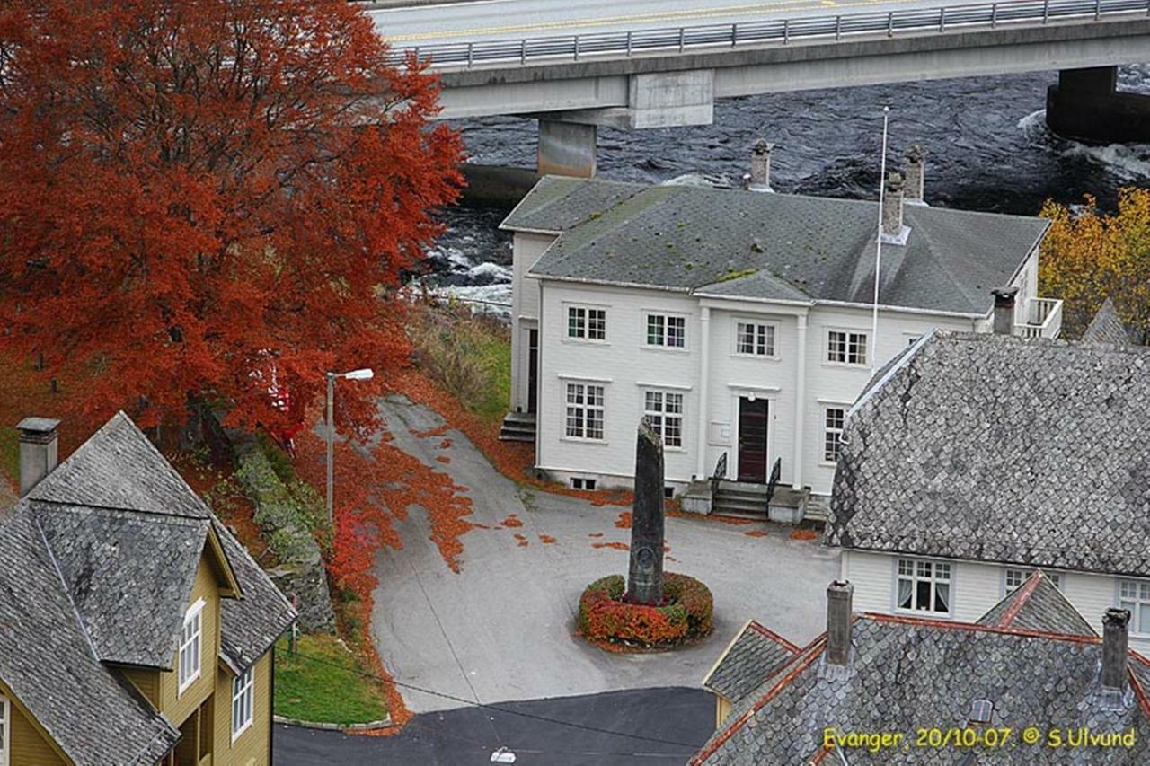 Rongahuset Bnb Evanger Exteriér fotografie